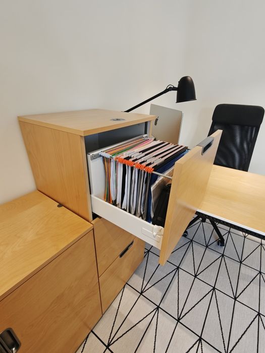 Conjunto Escritório IKEA | Secretária + Arquivo + Armário