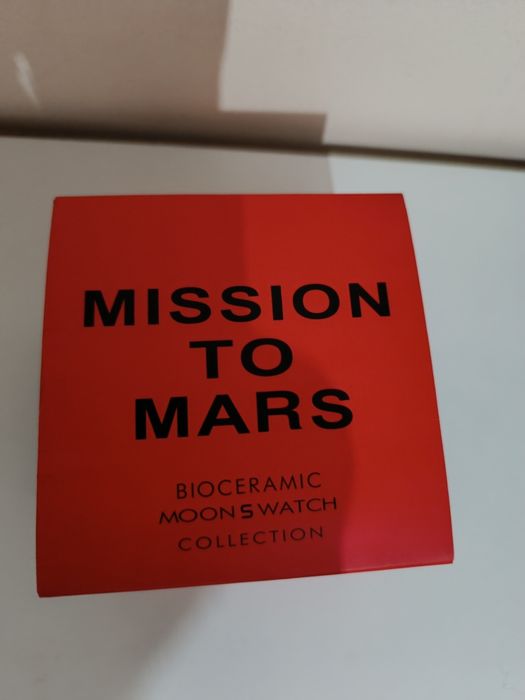 Omega x Swatch misson mars