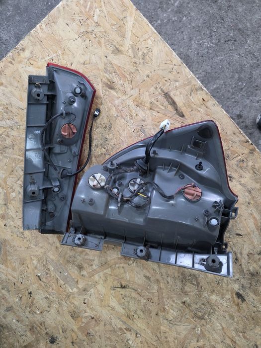 Lampa tył tylna prawa Kia Ceed 1 I lift kombi 10r europa