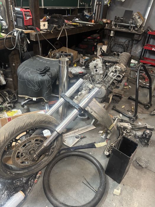 Разбор Honda, Ducati