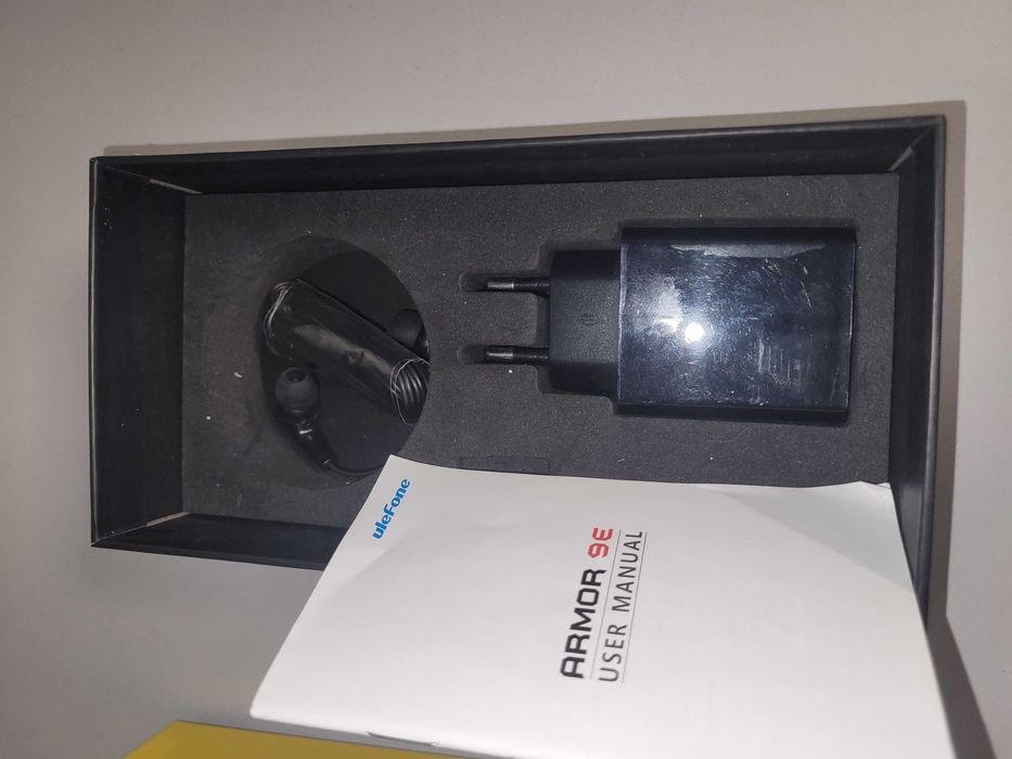 Pancerny telefon Ulefone Armor 9 E + akcesoria - Skup telefonów