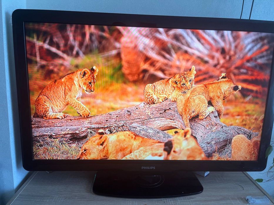 Телевізор Philips 42”