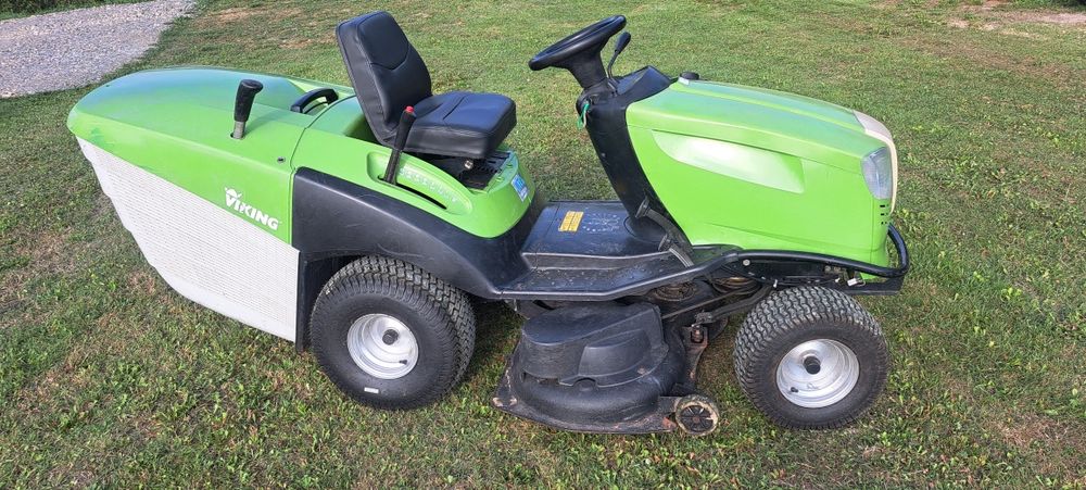 Traktorek viking T6 6127