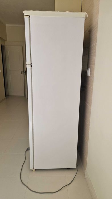 Frigorifico combinado Iberna, modelo DF2 - 34C