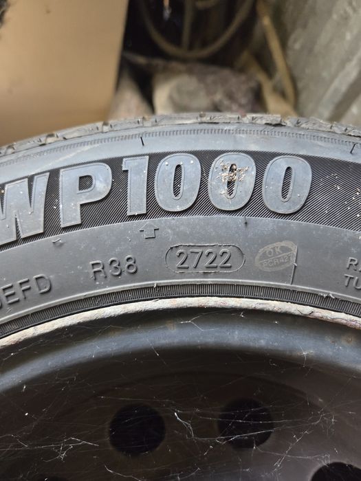 Opony zimowe zeetex 185/65 R15 z felgami