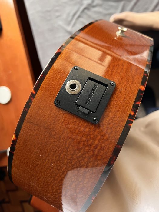 Violão em ótimo estado