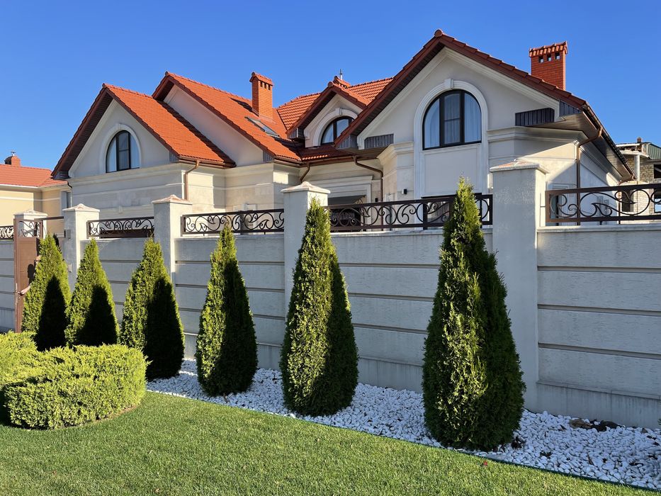 House by the address st. Kulikovo pole pl Oktyabrskoy revolyutsii pl (area 362 m²) - Atlanta.ua - photo 2