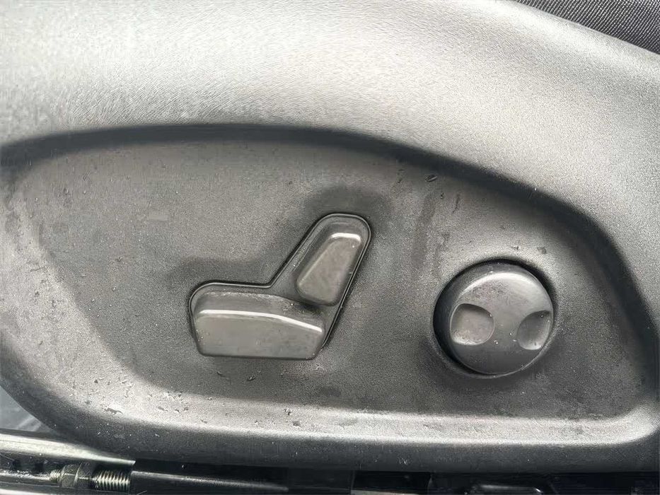 Jeep Compass      2021