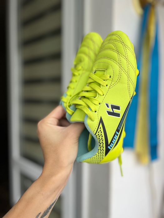 Копочки/бутси взуття для футболу Huari/ спортивне взуття