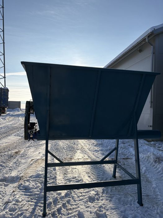 Podajnik  do trocin ruchome podlogi   Suszarnie do Trocin