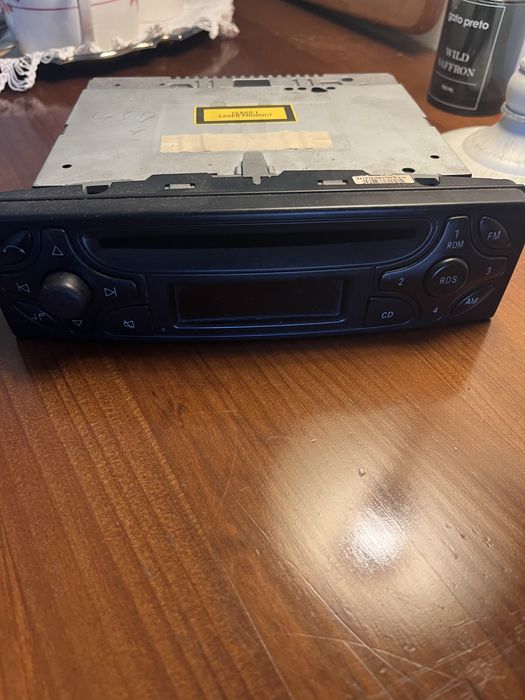 Rádio original Mercedes C220