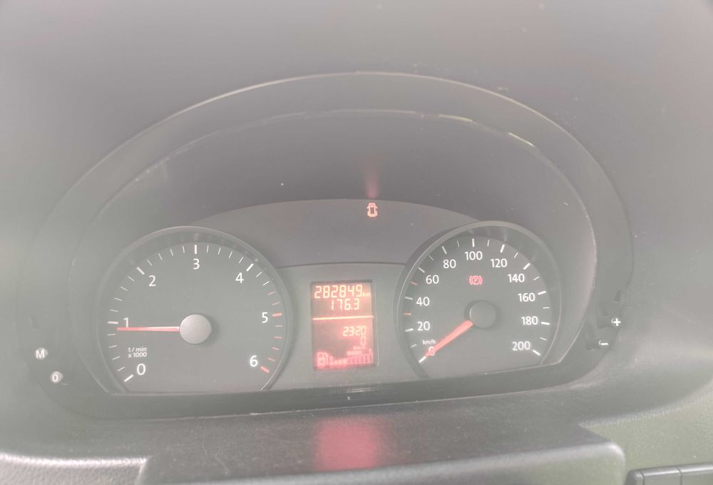 Volkswagen Crafter 2.0TDI c/caixa isotérmica 2013