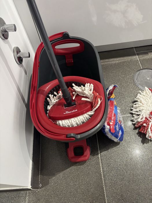 Esfregona Vileda Turbo Smart com 3 recargas!
