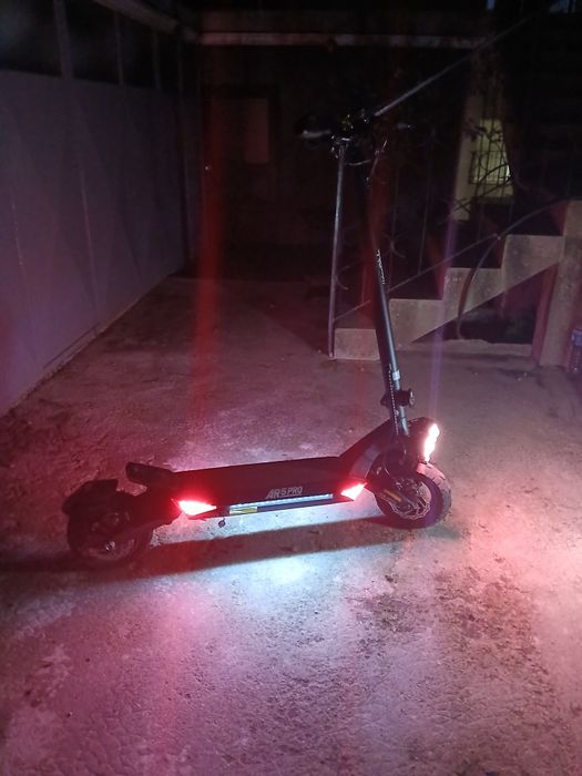 UrbanGlide All Road 5 Pro (AR 5 Pro) – Potente, Dupla Suspensão