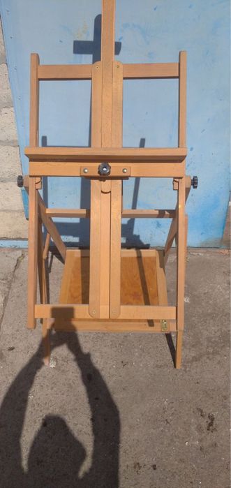 Мольберт професиональный.