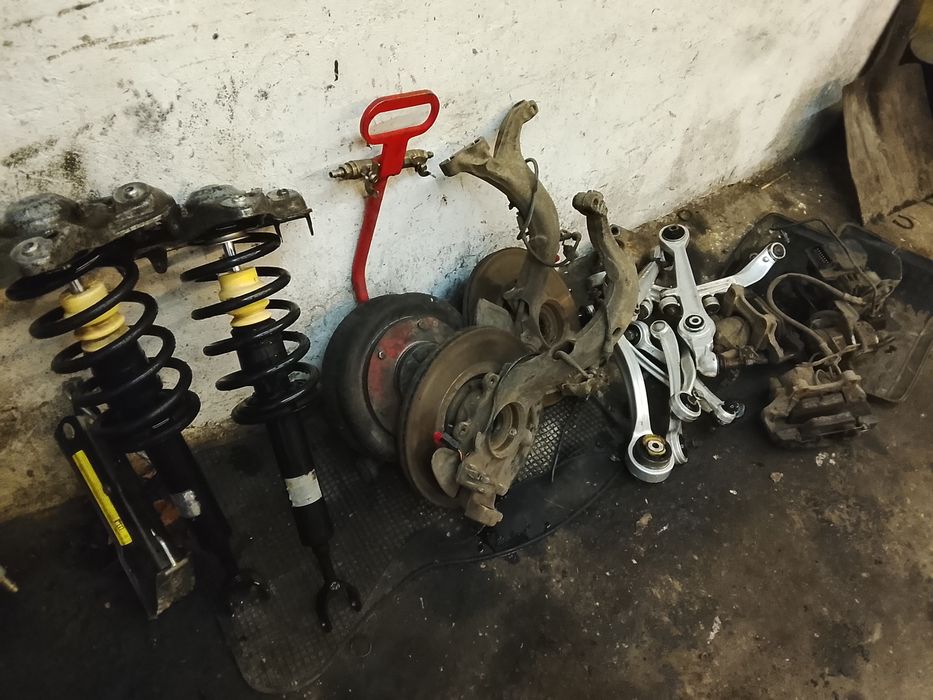 Ричаги, амортизатори Audi a6c5 ходовка.