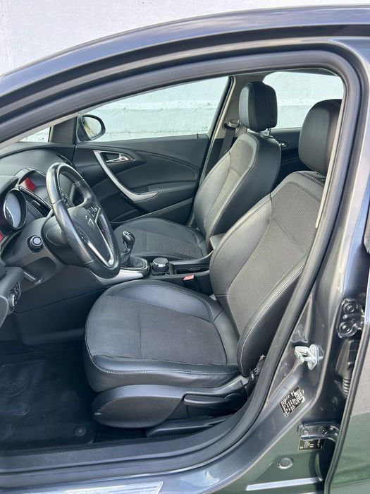Opel Astra 1.7 Cdti Cosmo