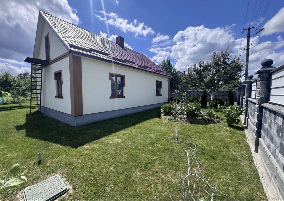 Продам будинок у с. Злазне, Рівненський район