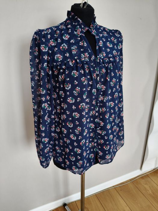 2+1 Gratis Granatowa koszula w kwiaty z długim rękawem  Bodem