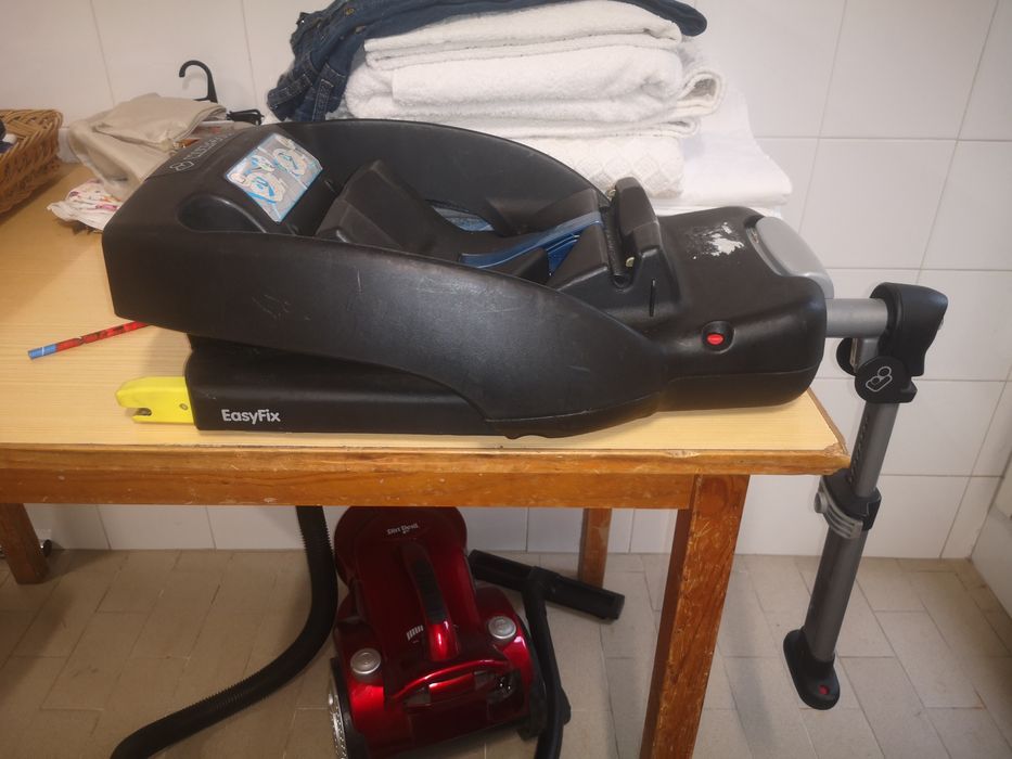 Babycoque / ovo maxi-cosi cabriofix + base easyfix