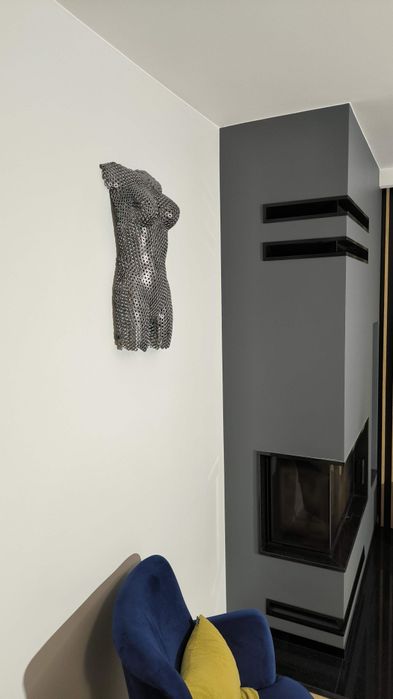 Rzeźba kobiety – front i tył – industrial / loft – handmad