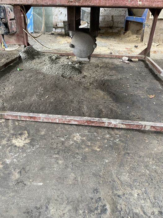 Вібро стіл 1200*1200