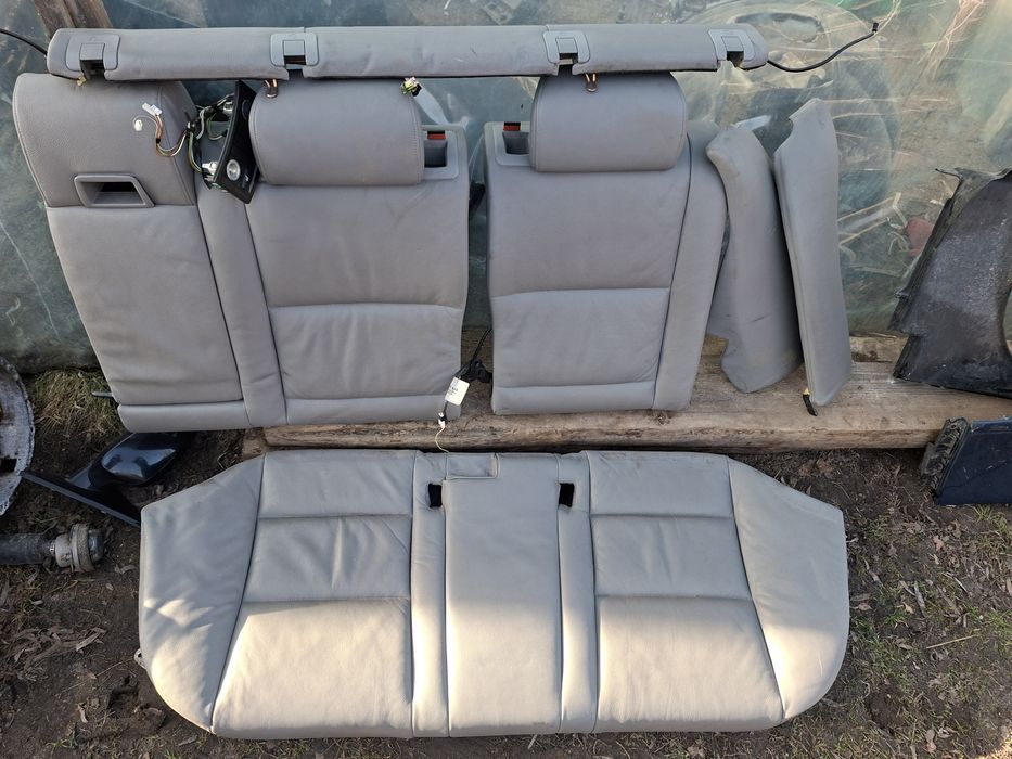 Bmw e61 Tylna grzana kanapa szara skóra panel