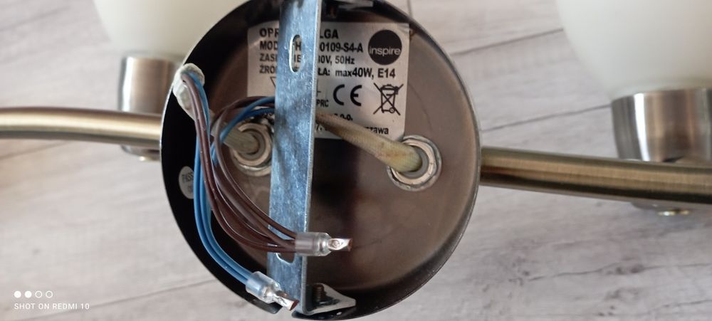 Lampa sufitowa cztero lampowa kierowana
