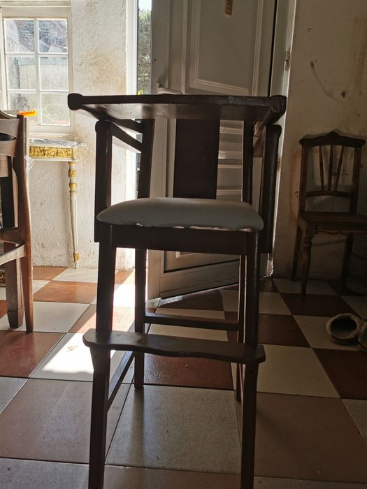 Cadeira de mesa de bebé