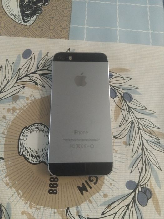 Iphone 5s cinza e preto