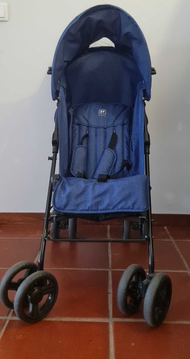 Carrinho de passeio como novo