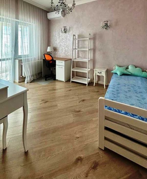 Дом на участке 3,2 сотки в Червоном Хуторе