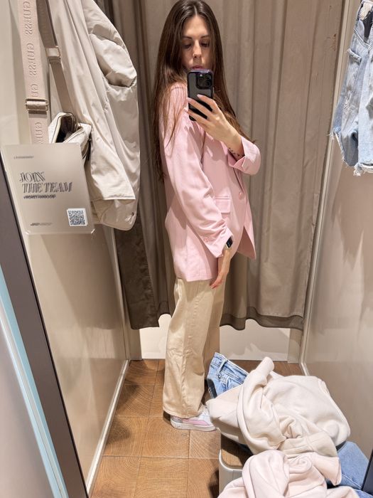 Молочні джинси stradivarius