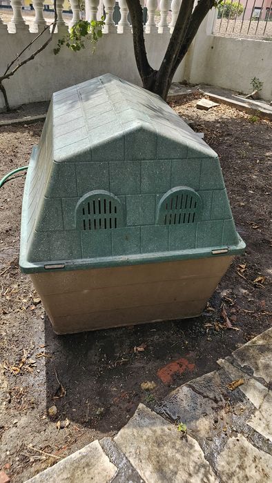 Casota de cão de porte grande