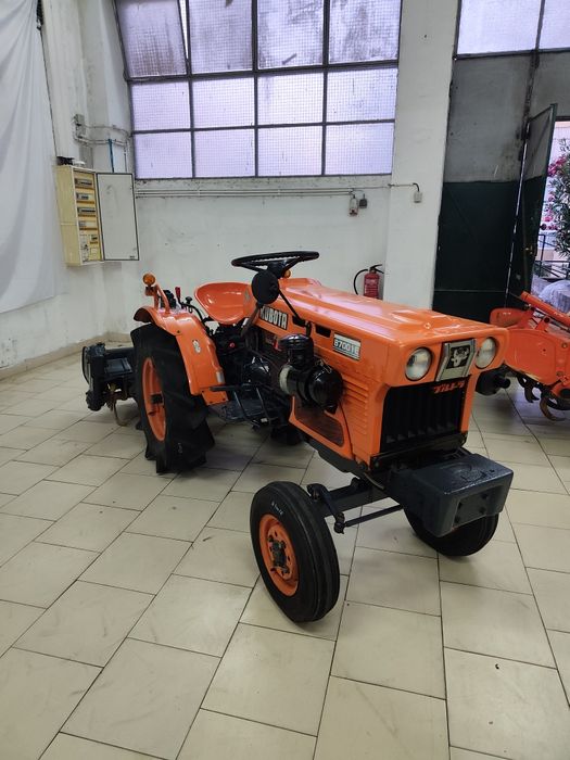kUBOTA B7001E /// Frese /// Transporte
