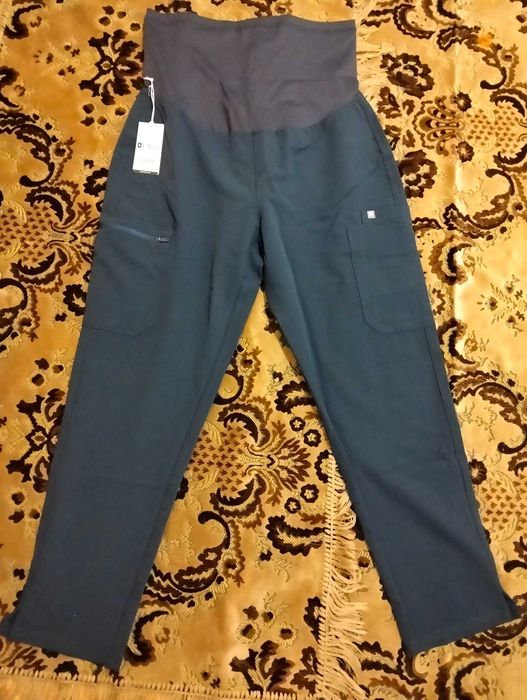 Жіночі брюки для вагітних Yola 2.0 фірми FIGS