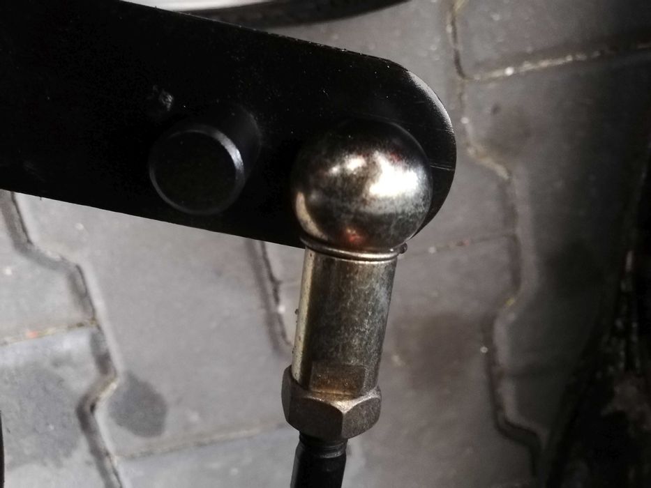Traktorek kosiarka samojezdna Honda 2218 automat 2 cylindry mocny