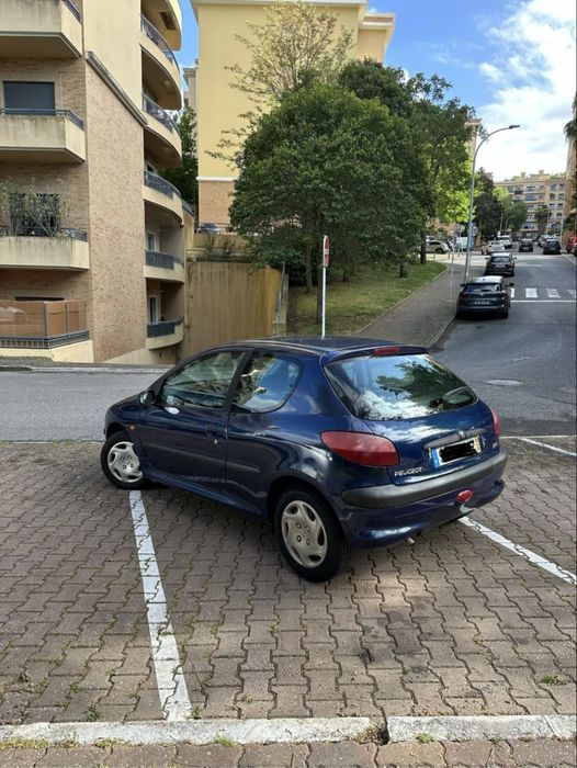 Peugeot 206 1.1 gasolina