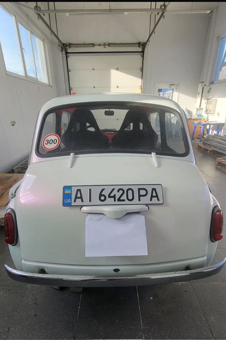 Автомобиль ЗАЗ 965