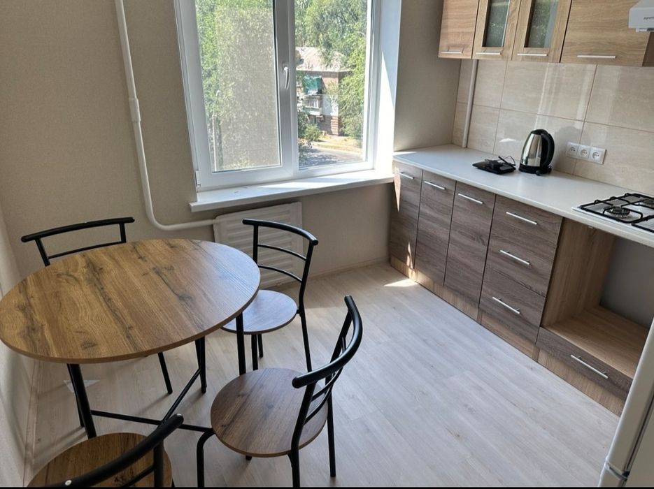 Продажа 2ой квартиры в Днепровском р-не (Левый берег )