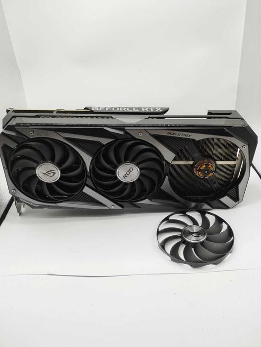 ASUS ROG Strix RTX 3080 – ventoinha avariada (para reparar)
