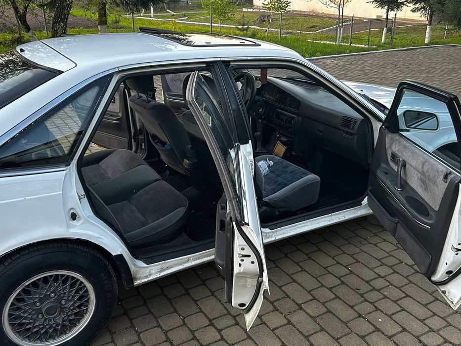 Продається Мазда 626