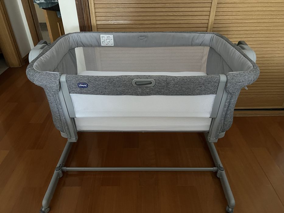 Vendo berco next to me magic evo cinza
