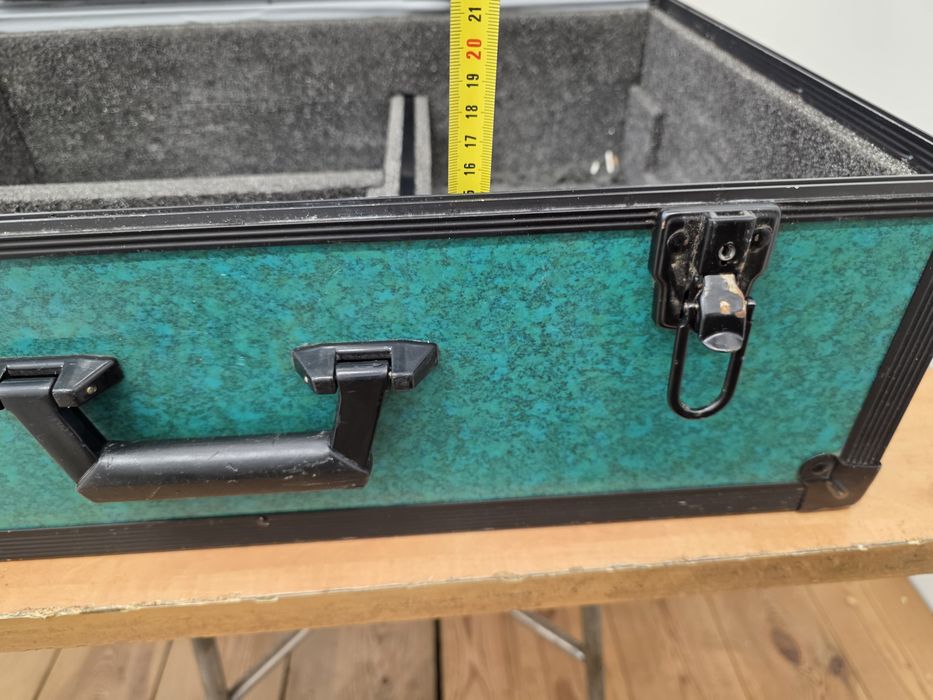 55x38x15+4 flightcase case KUFEREK skrzynia walizka FAKTURA