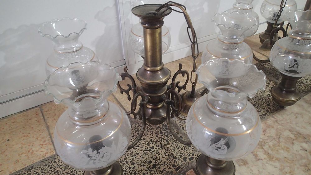 Par de candeeiros de sala antigos