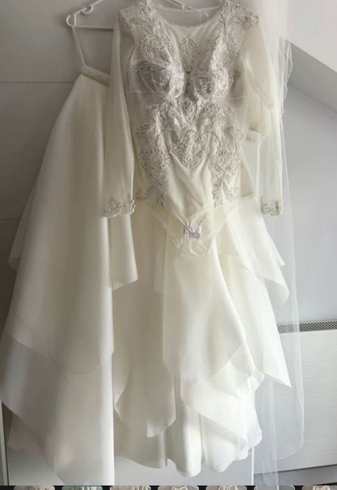 Sukienka ślubna body+spódnica