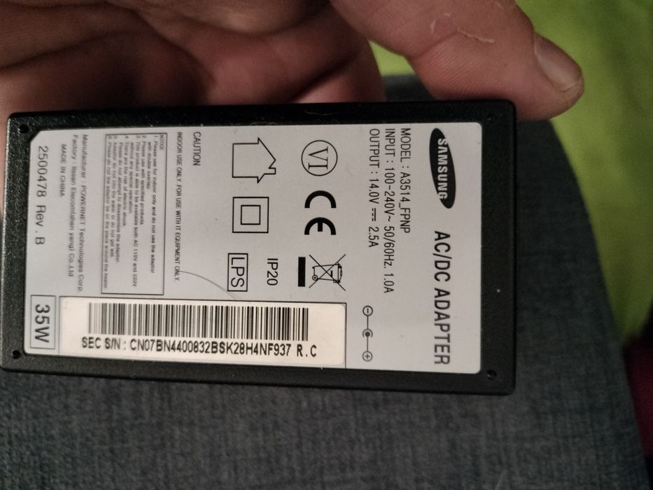 Carregadores para monitor PC Hipro,Samsung,LG e Creative