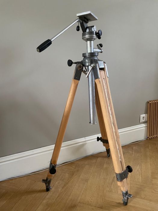 Stojak geodezyjny statyw podstawa lampa trónóg Loft