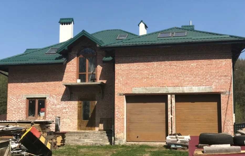 Продаж будинку 375к.м +басейн 261к.м (Львів-Зимна Вода) 0,2г біля лісу