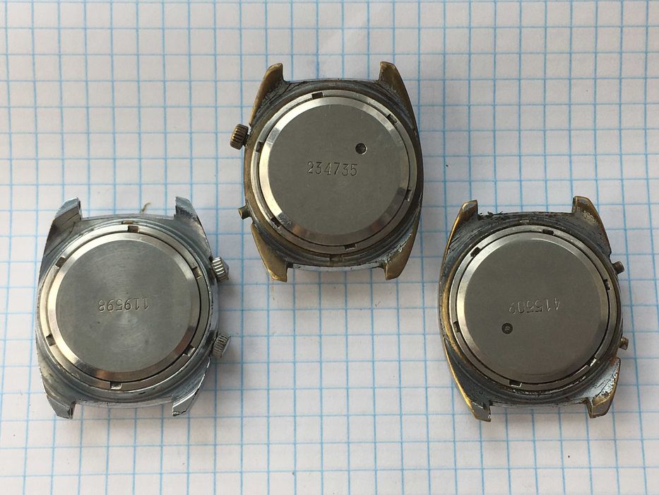 Часы механические Полет будильник СССР 3 штуки - на запчасти